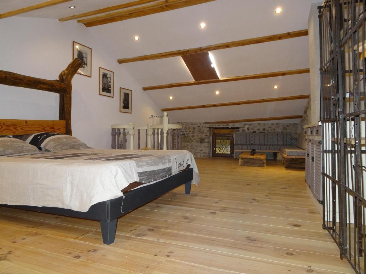 Le Mas Du Galibot Chambre Cambalotte Saint-Florent-sur-Auzonnet Экстерьер фото