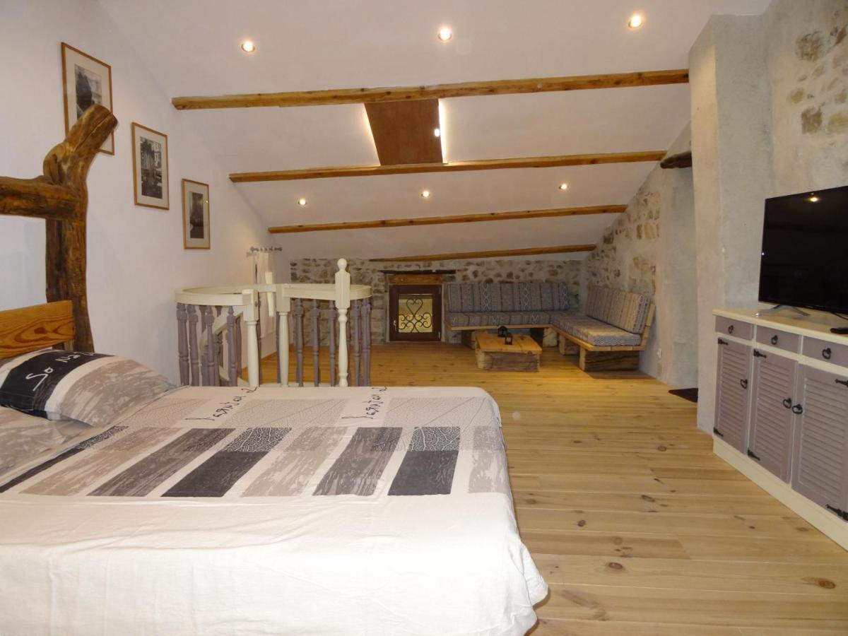 Le Mas Du Galibot Chambre Cambalotte Saint-Florent-sur-Auzonnet Экстерьер фото